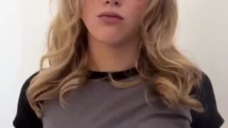 Zoe Moore Show Boobs Bouncing Very Lewd Onlyfans Leaked