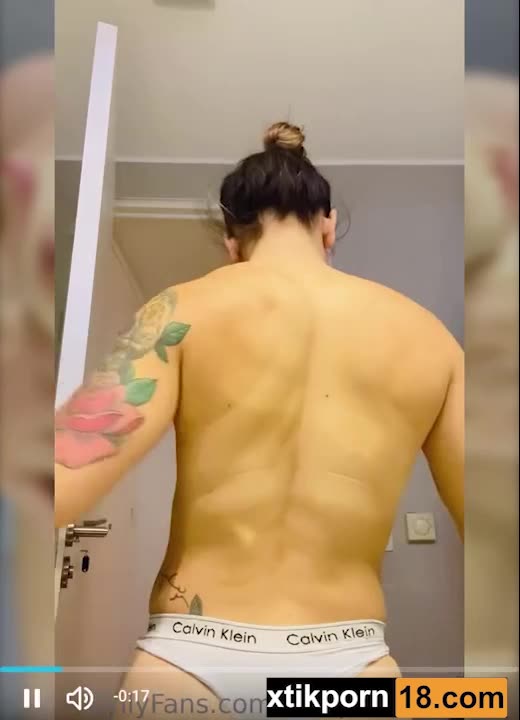 ailin perez Topless