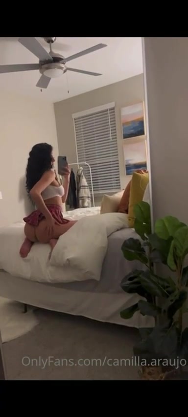 Camilla Araujo Leaks Onlyfans – Jumbo Booty In Front Of The Mirror